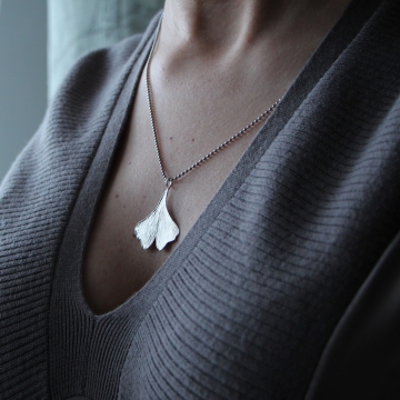 Silver-plated ginkgo - pendant